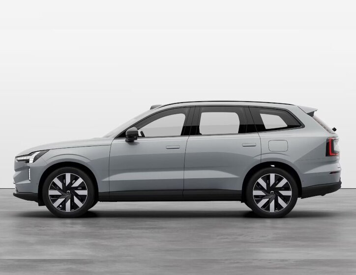 Volvo EX90 SUV / Terénní 104,0 205 kw