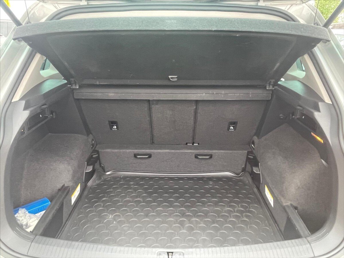 Volkswagen Tiguan SUV / Terénní 2,0 l 110 kw