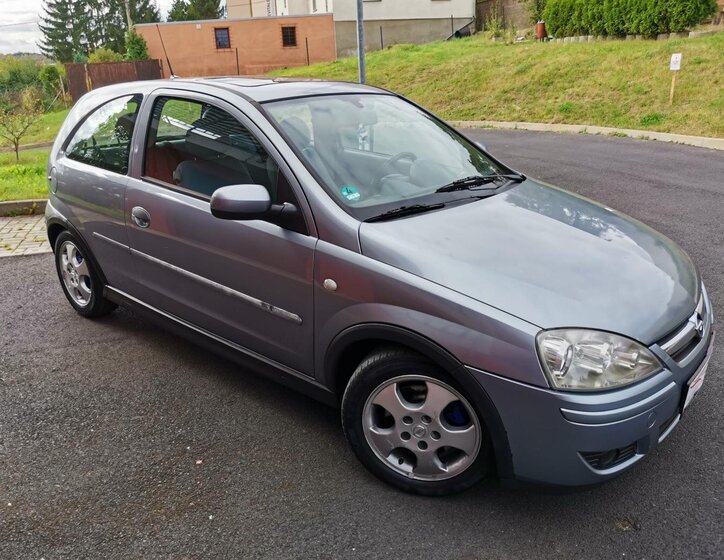 Opel Corsa Hatchback 1,7 l 74 kw