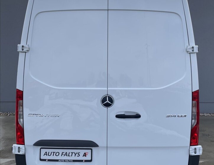 Mercedes-Benz Sprinter Skříň 2,1 l 105 kw