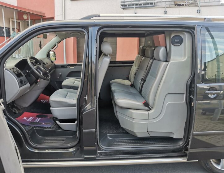 Volkswagen Multivan Kombi 1,9 l 0