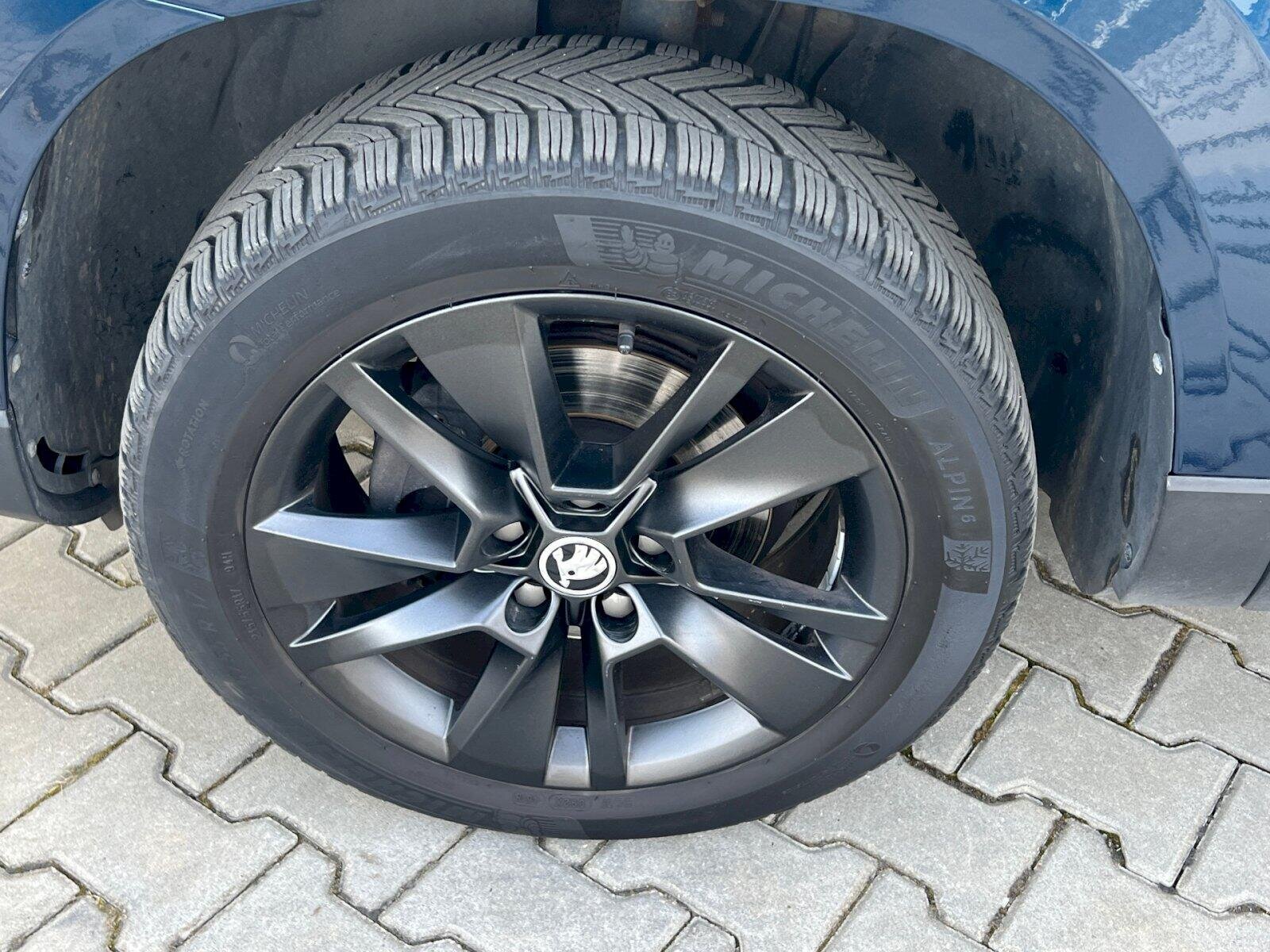 Škoda Karoq SUV / Terénní 1,5 l 110 kw