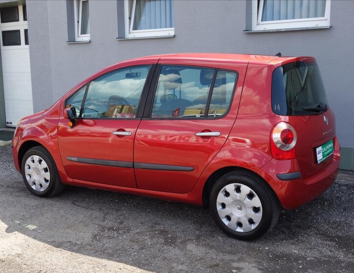 Renault Modus Hatchback 1,5 l 60 kw