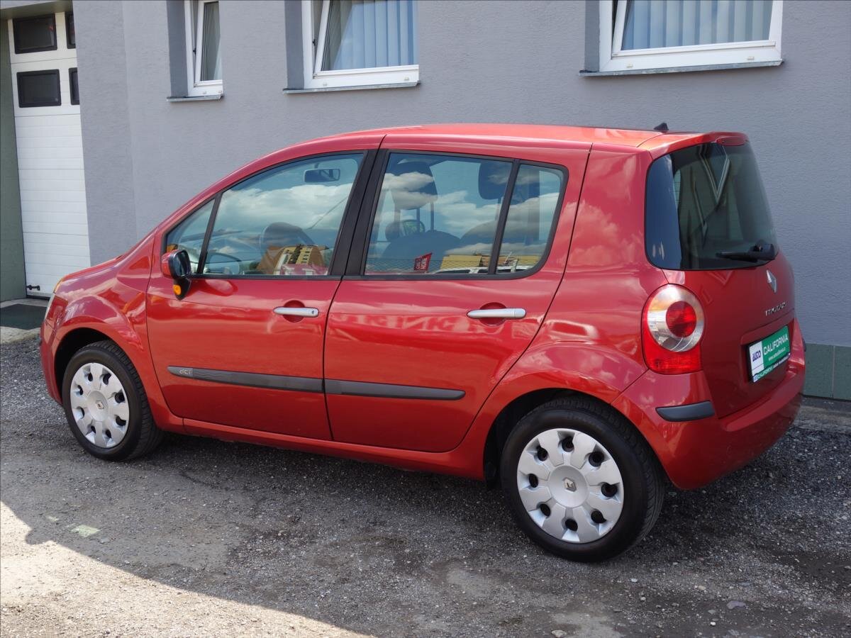 Renault Modus Hatchback 1,5 l 60 kw