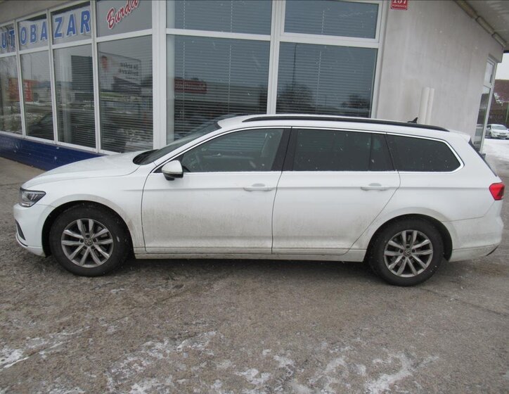 Volkswagen Passat Kombi 2,0 l 110 kw