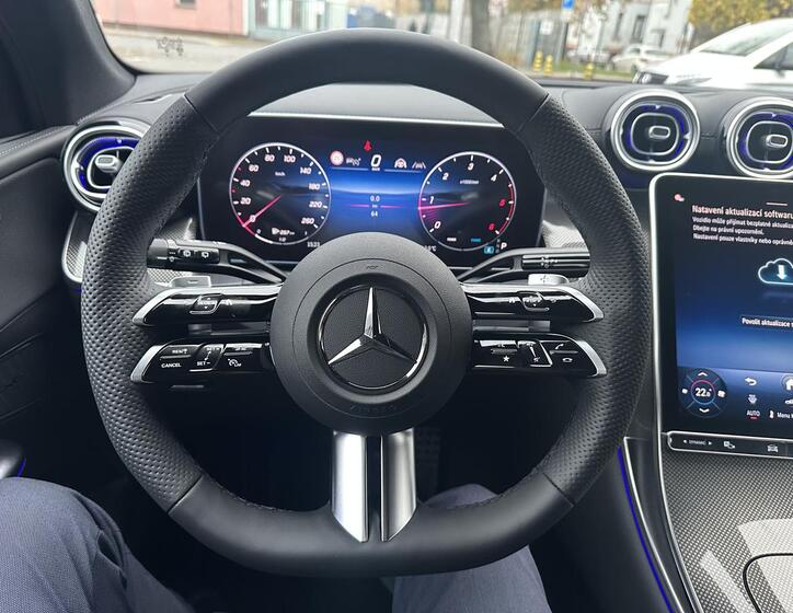 Mercedes-Benz GLC 11