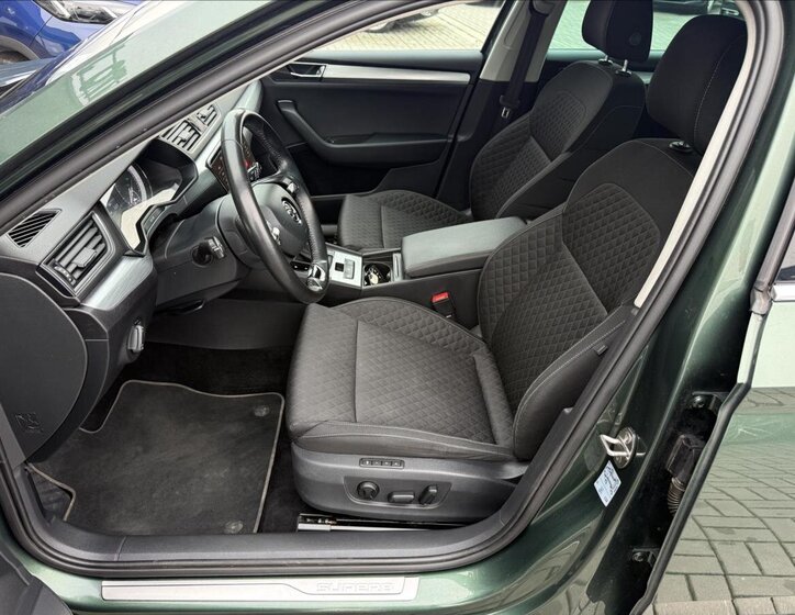 Škoda Superb Kombi 2,0 l 110 kw