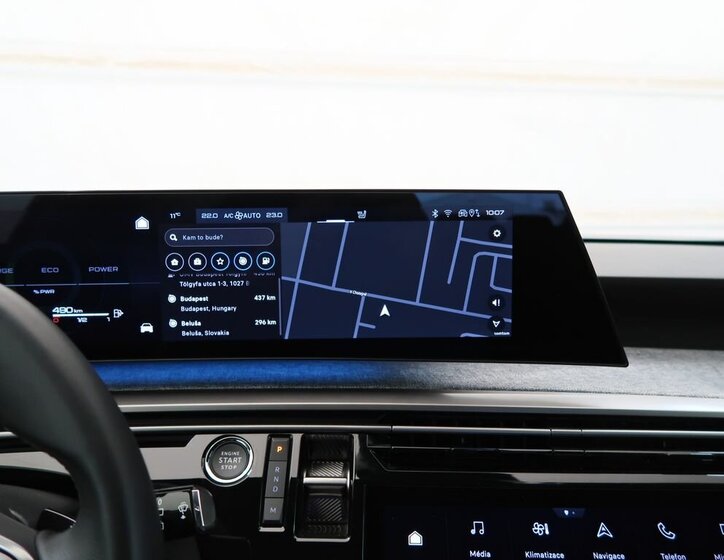 Peugeot 5008 SUV / Terénní 1,2 l 100 kw