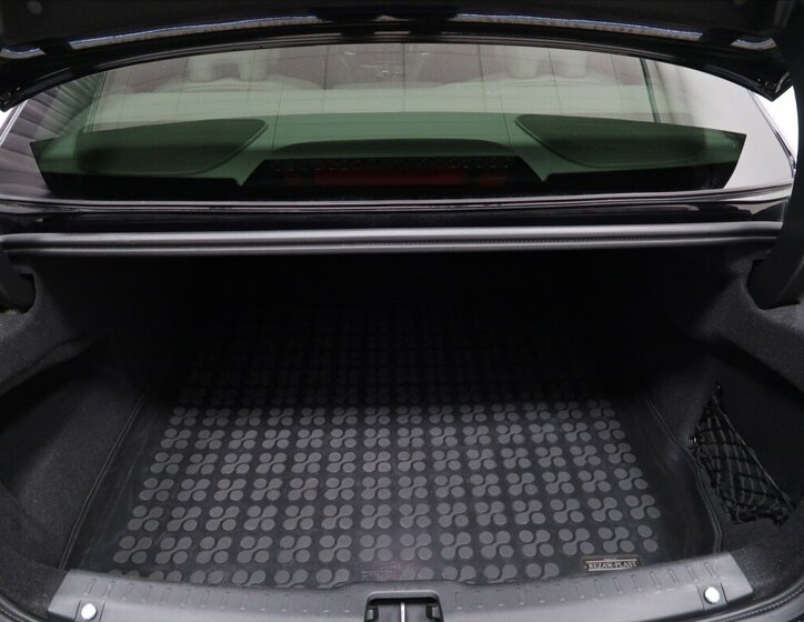 Volvo S90 Sedan 2,0 l 173 kw