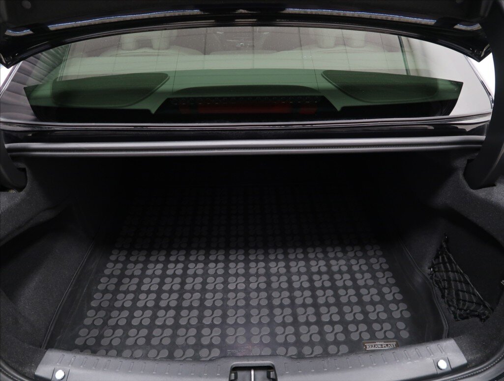 Volvo S90 Sedan 2,0 l 173 kw