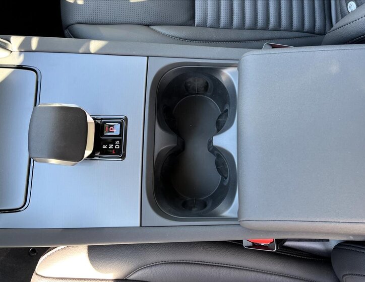 Land Rover Discovery Sport SUV / Terénní 2,0 l 120 kw