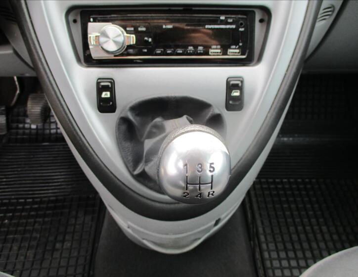 Citroën Xsara Picasso 16