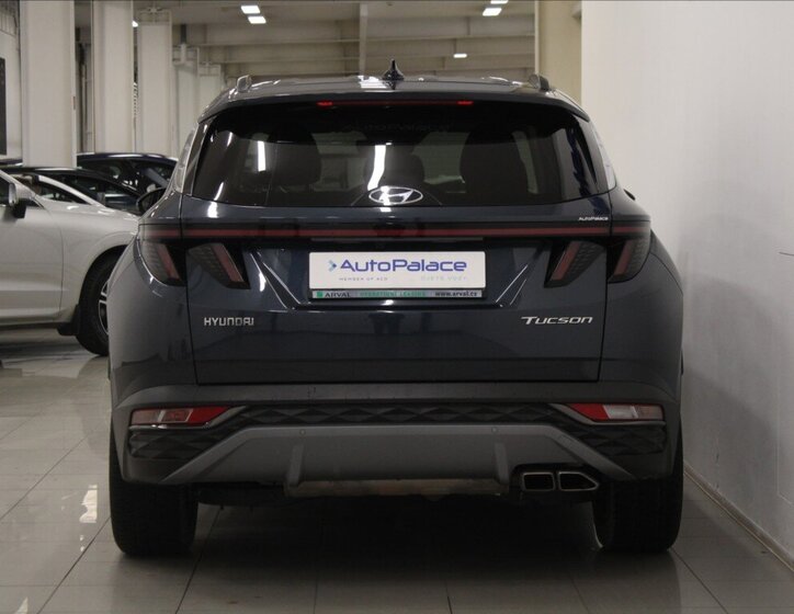 Hyundai Tucson SUV 1,6 l 110 kw