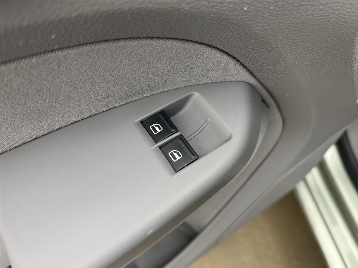 Volkswagen Caddy Kombi 1,9 l 77 kw