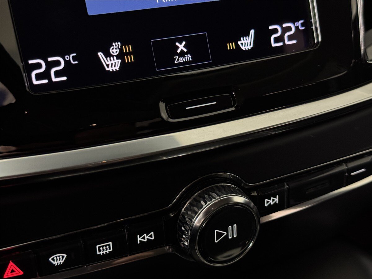 Volvo V60 Kombi 2,0 l 145 kw