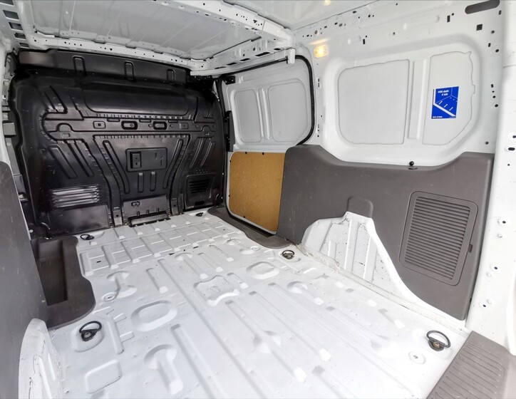 Ford Transit Connect 15