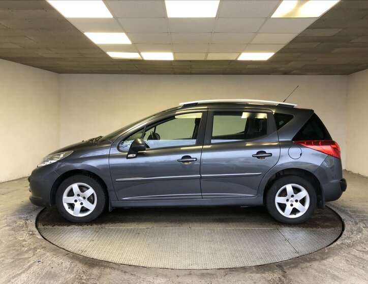 Peugeot 207 Kombi 1,4 l 70 kw