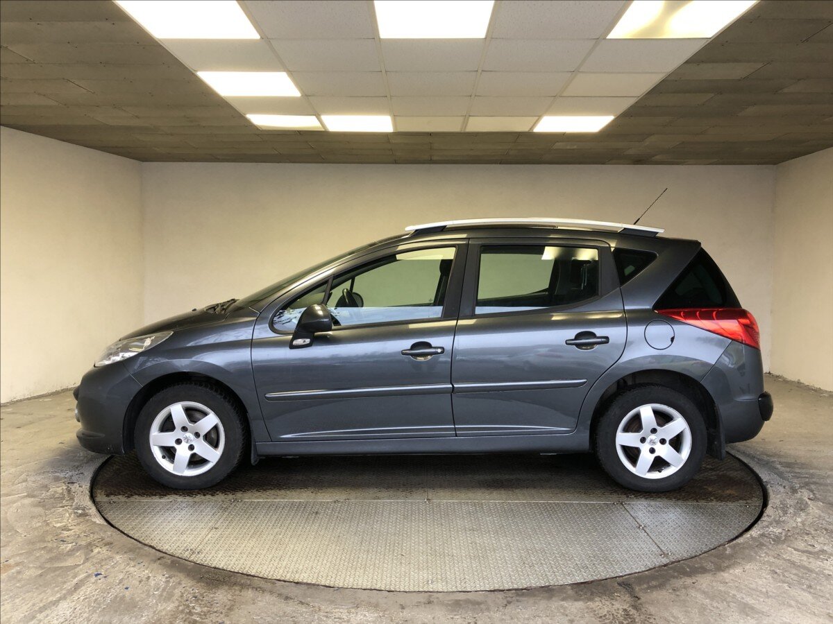 Peugeot 207 Kombi 1,4 l 70 kw