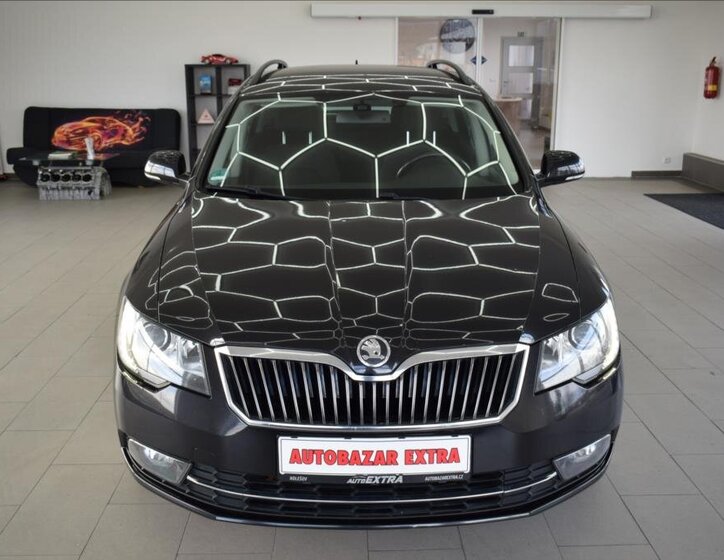 Škoda Superb 2