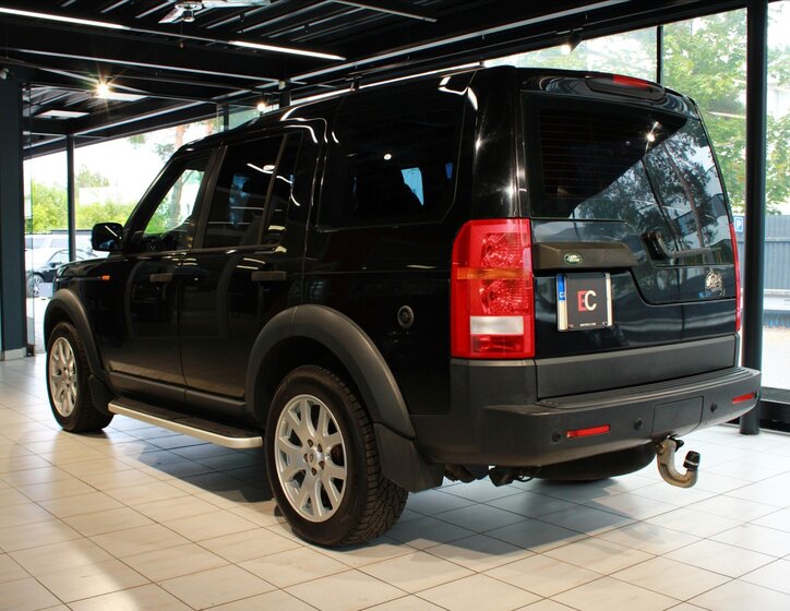 Land Rover Discovery 4