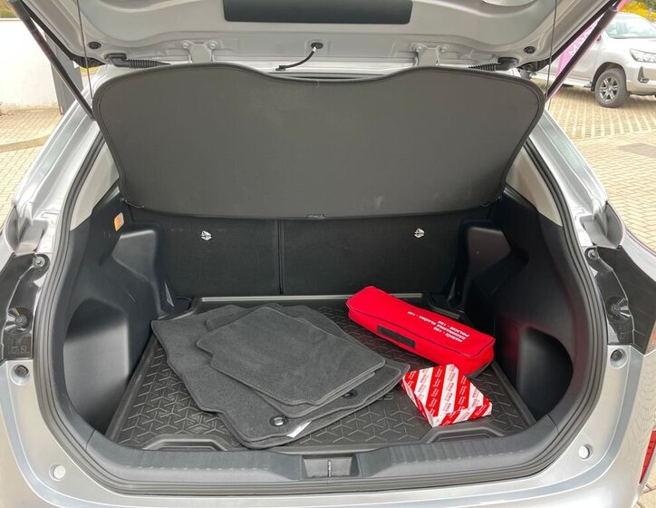 Toyota Yaris Cross SUV / Terénní 1,5 l 68 kw