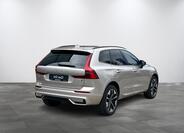Volvo XC60 4