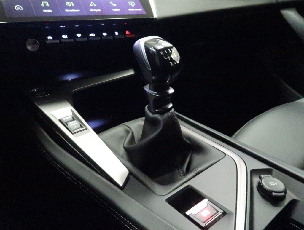 Peugeot 308 Hatchback 1,2 l 96 kw