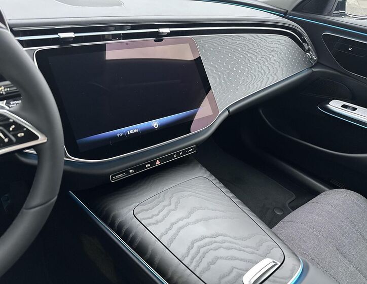 Mercedes-Benz Třídy E 16