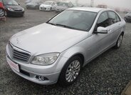 Mercedes-Benz Třídy C Sedan / Limuzína 1,8 l 115 kw