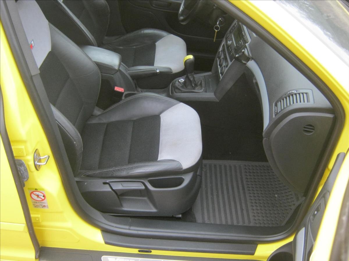 Škoda Octavia Sedan / Limuzína 2,0 l 125 kw