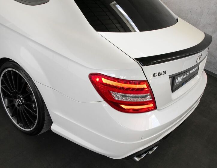 Mercedes-Benz Třídy C 12