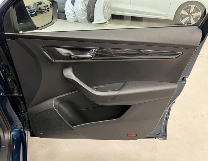 Škoda Karoq SUV / Terénní 1,5 l 110 kw