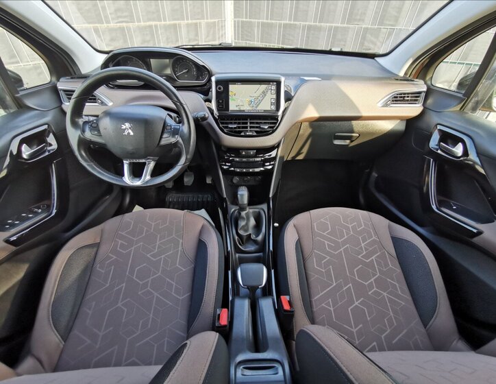 Peugeot 2008 Kombi 1,4 l 50 kw