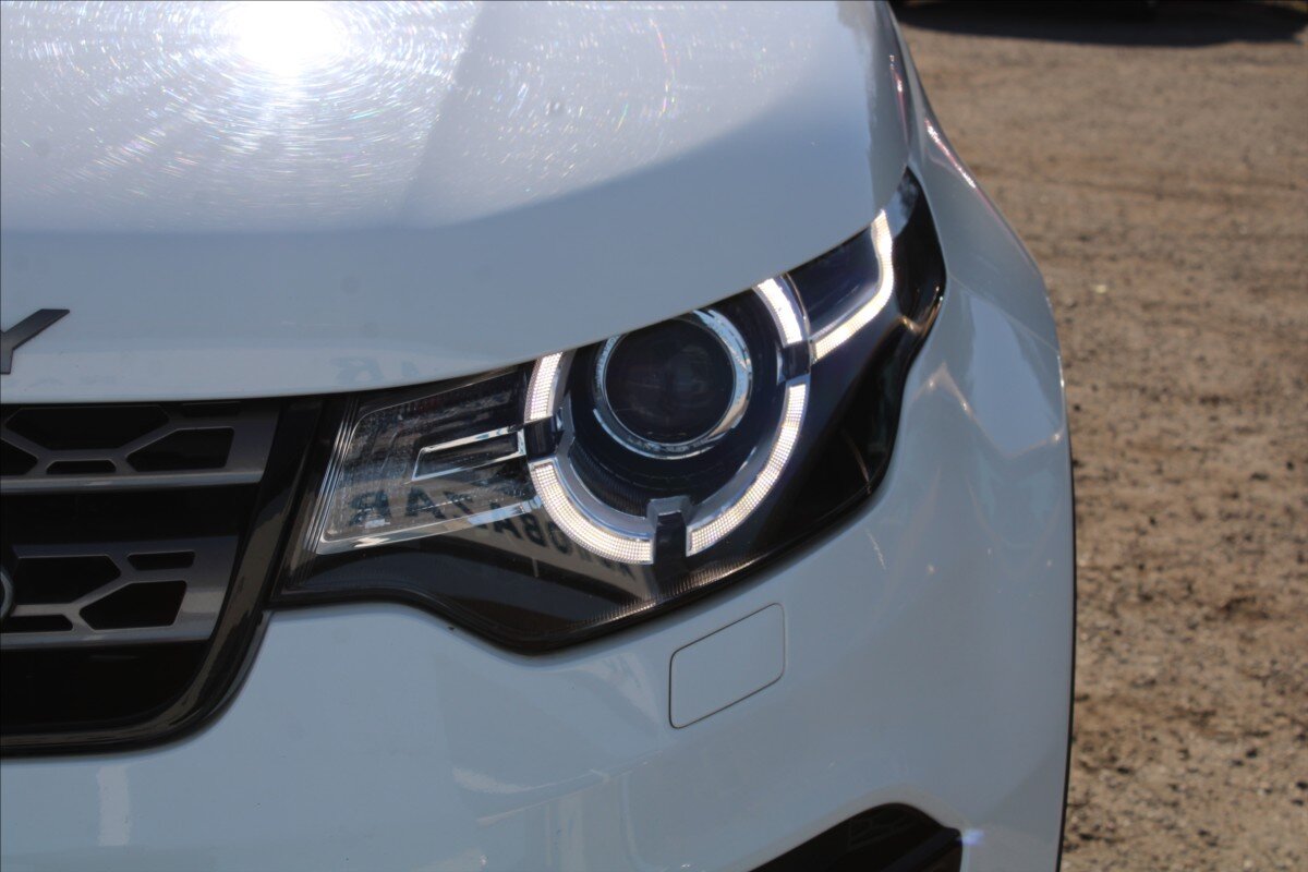 Land Rover Discovery Sport SUV / Terénní 2,0 l 110 kw