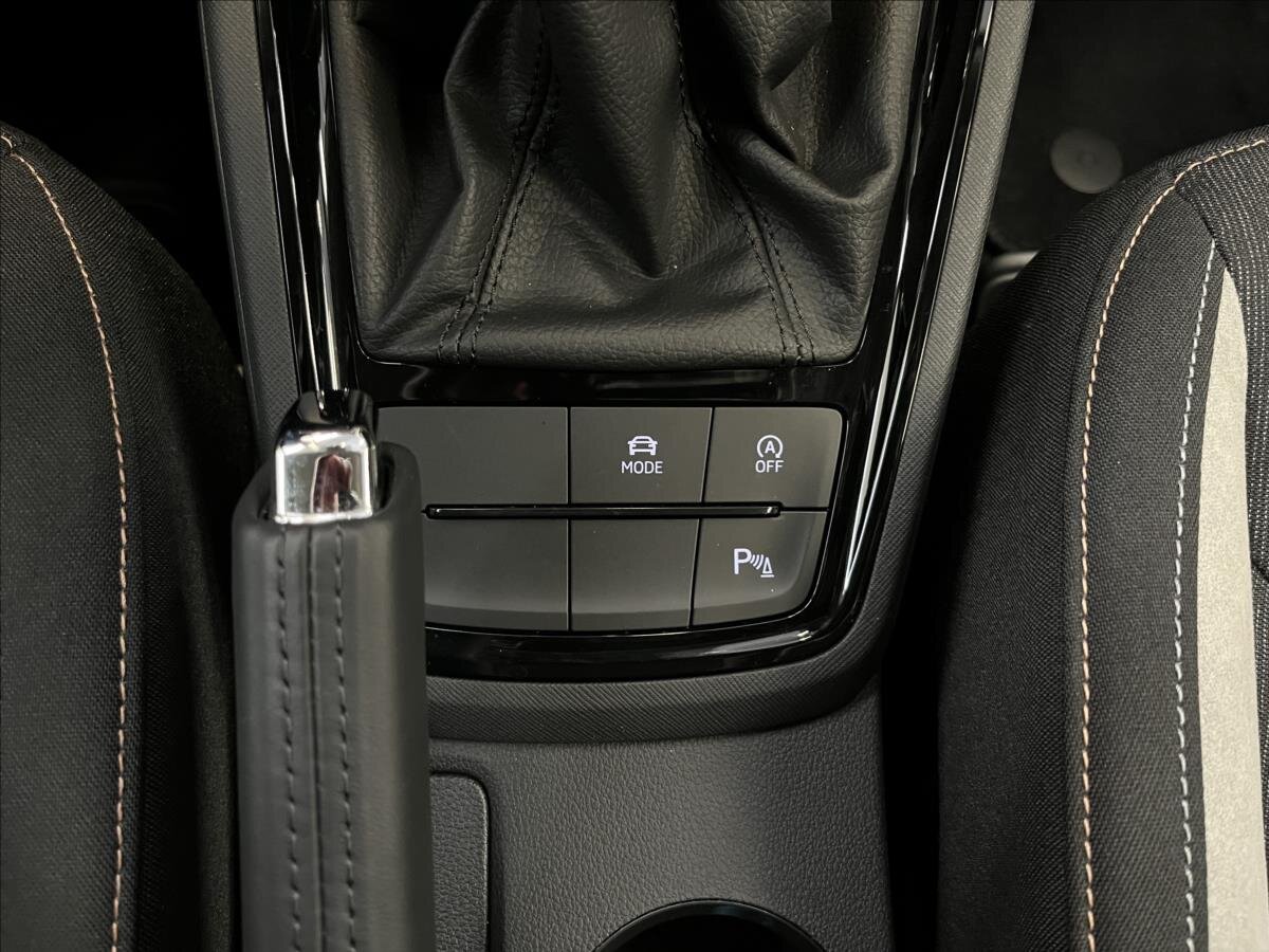 Škoda Kamiq SUV 999,0 85 kw