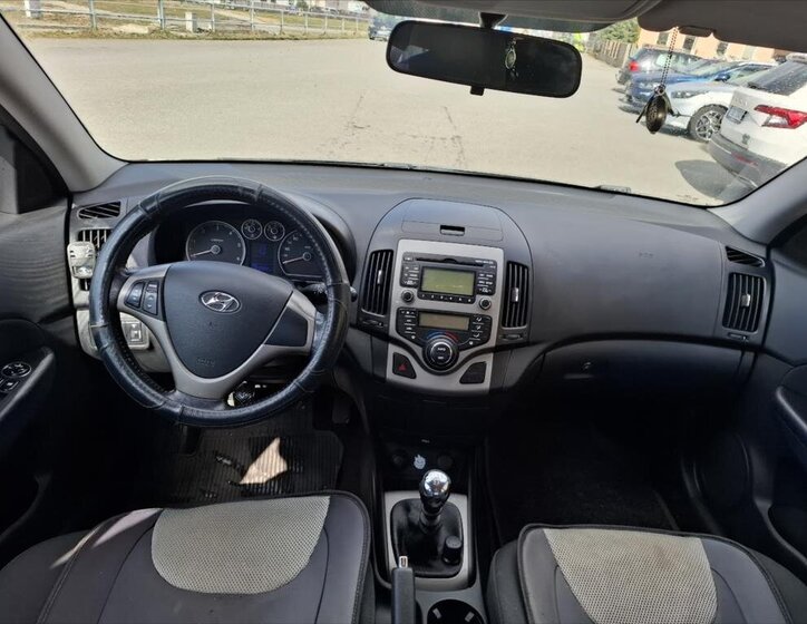 Hyundai i30 Kombi 1,6 l 84 kw