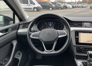 Volkswagen Passat 25