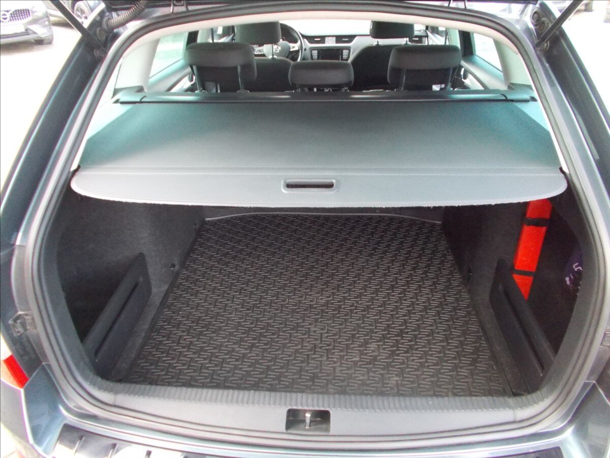 Škoda Octavia Kombi 2,0 l 110 kw