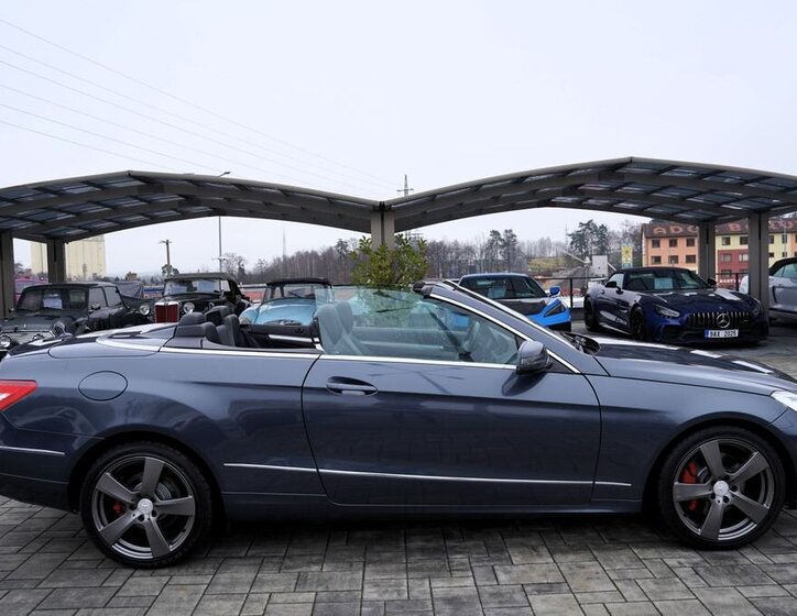 Mercedes-Benz Třídy E 13