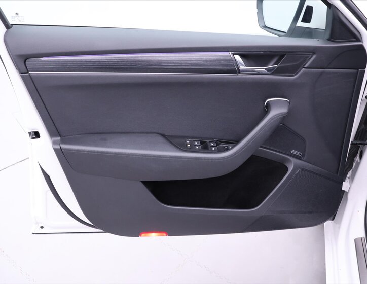 Škoda Superb Kombi 2,0 l 140 kw