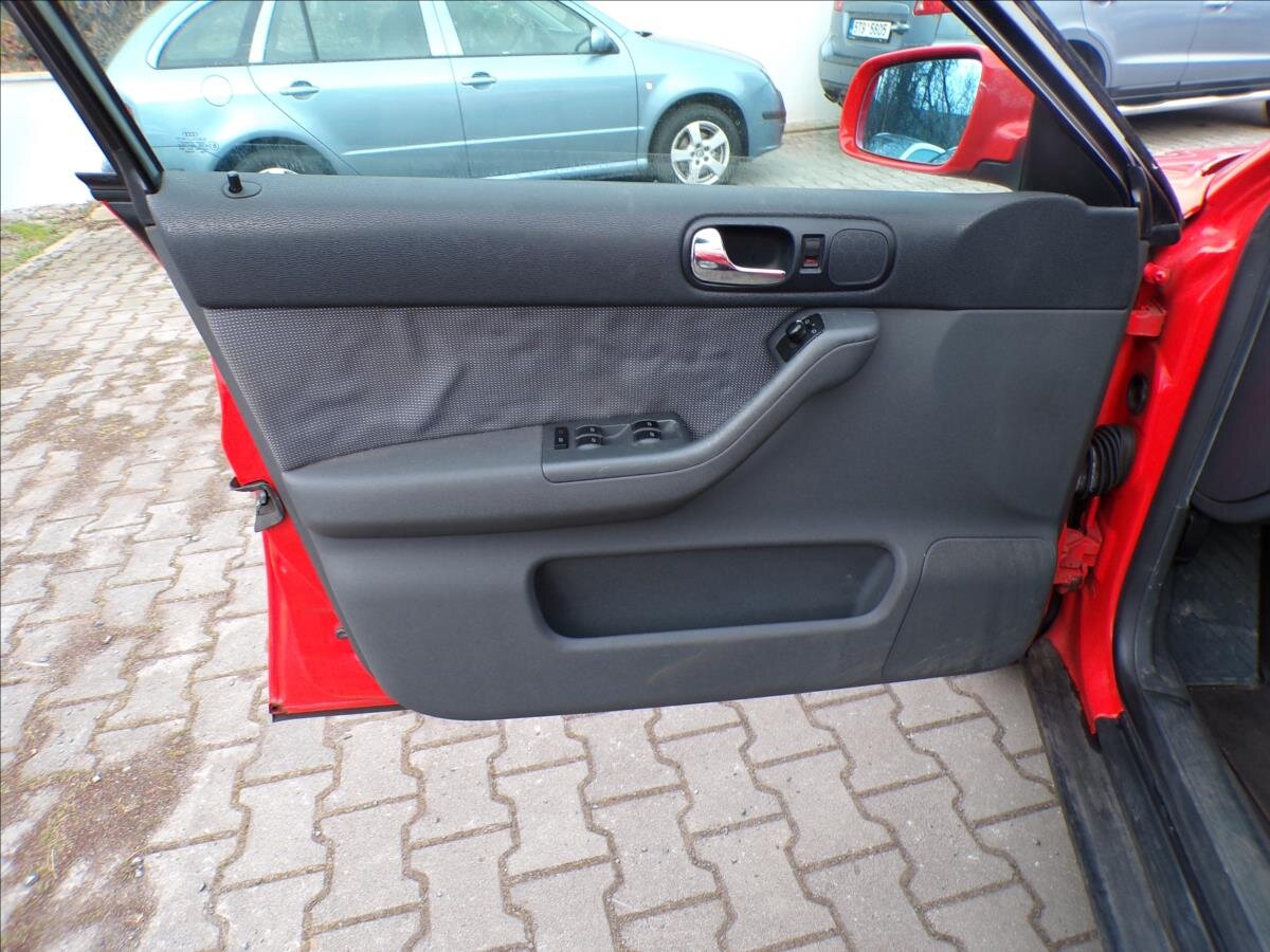 Audi A3 Hatchback 1,6 l 74 kw