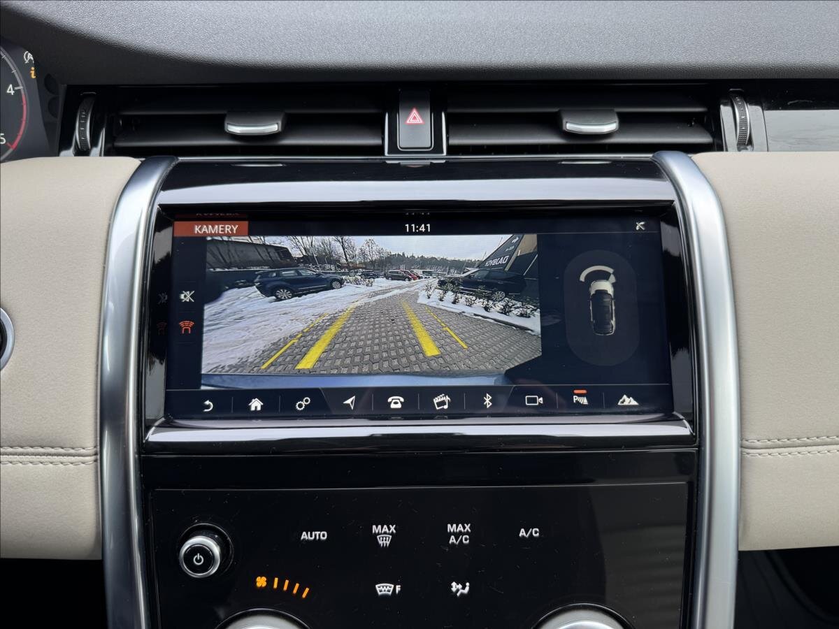 Land Rover Discovery Sport SUV 2,0 l 110 kw