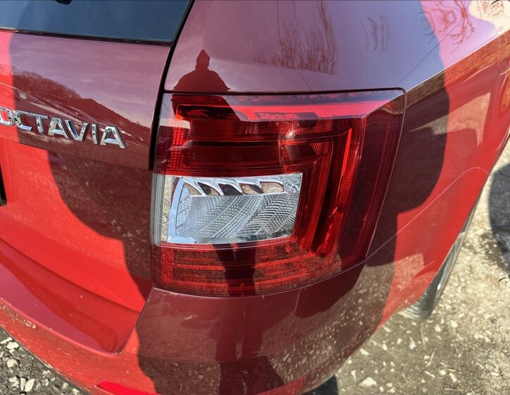 Škoda Octavia Kombi 2,0 l 110 kw