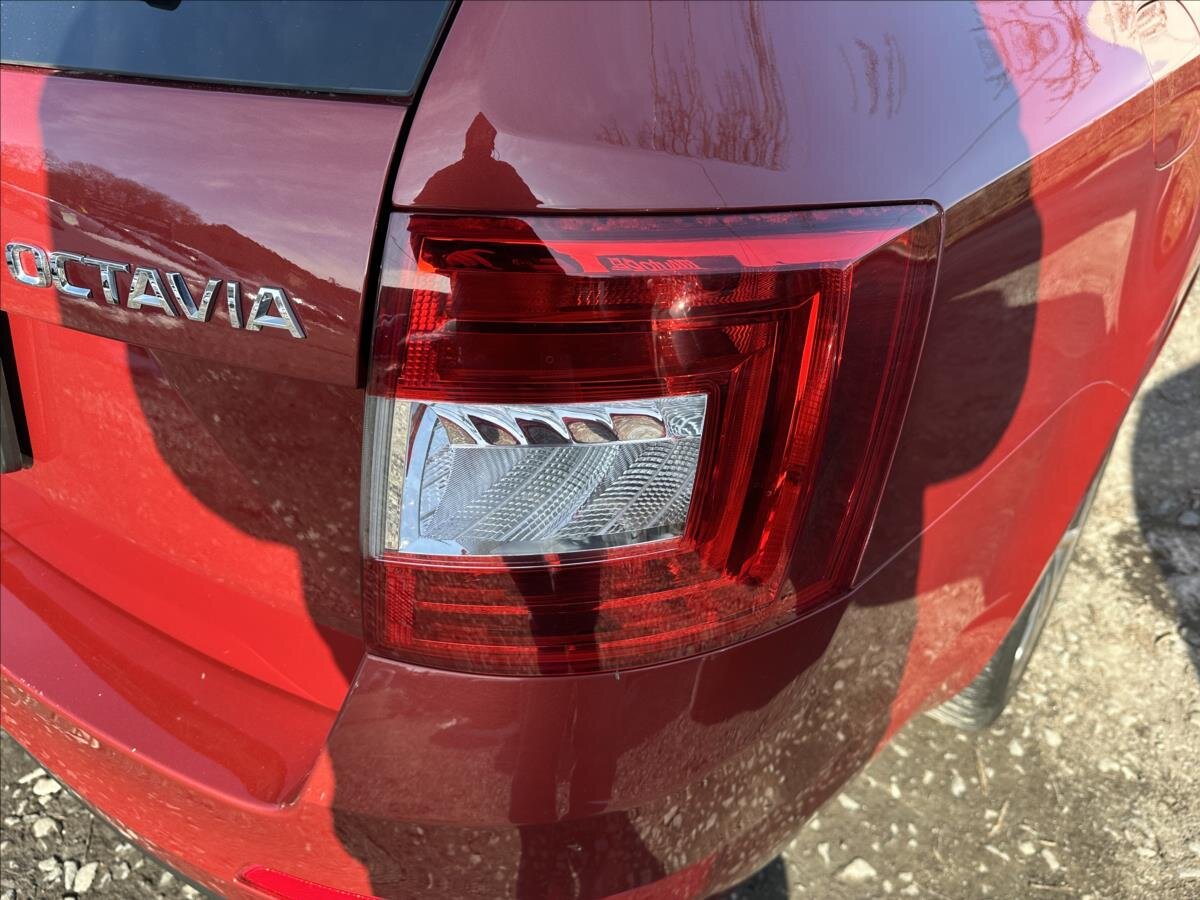 Škoda Octavia Kombi 2,0 l 110 kw