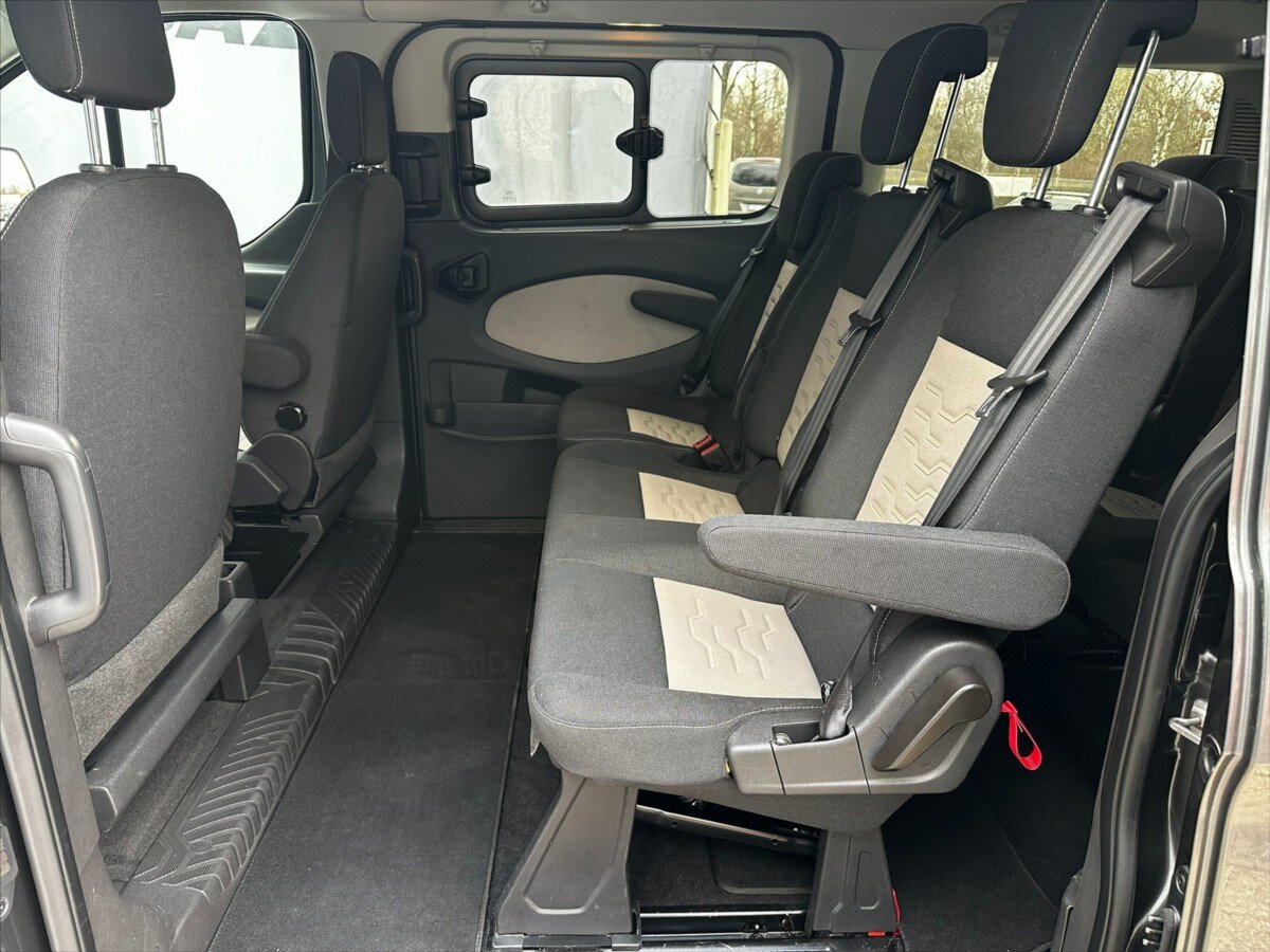 Ford Tourneo Custom Ostatní 2,0 l 96 kw