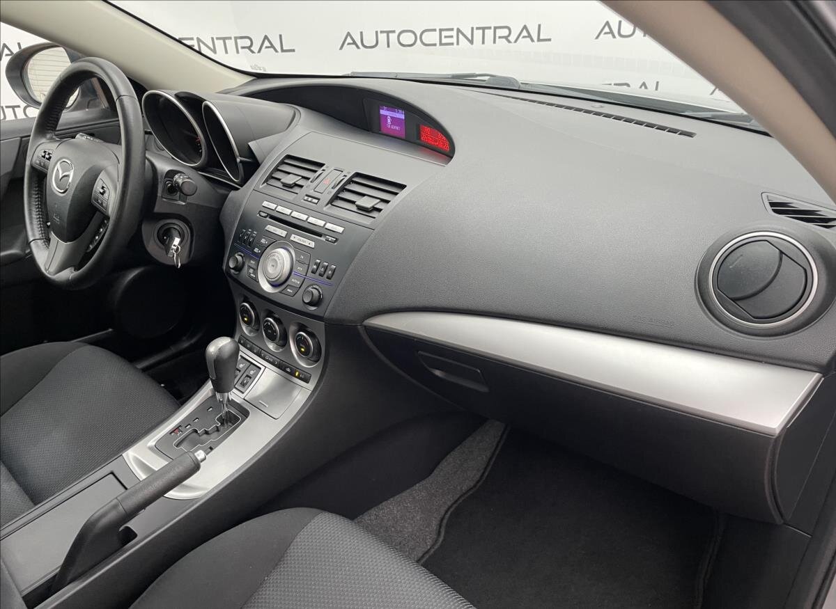Mazda 3 Hatchback 2,0 l 110 kw