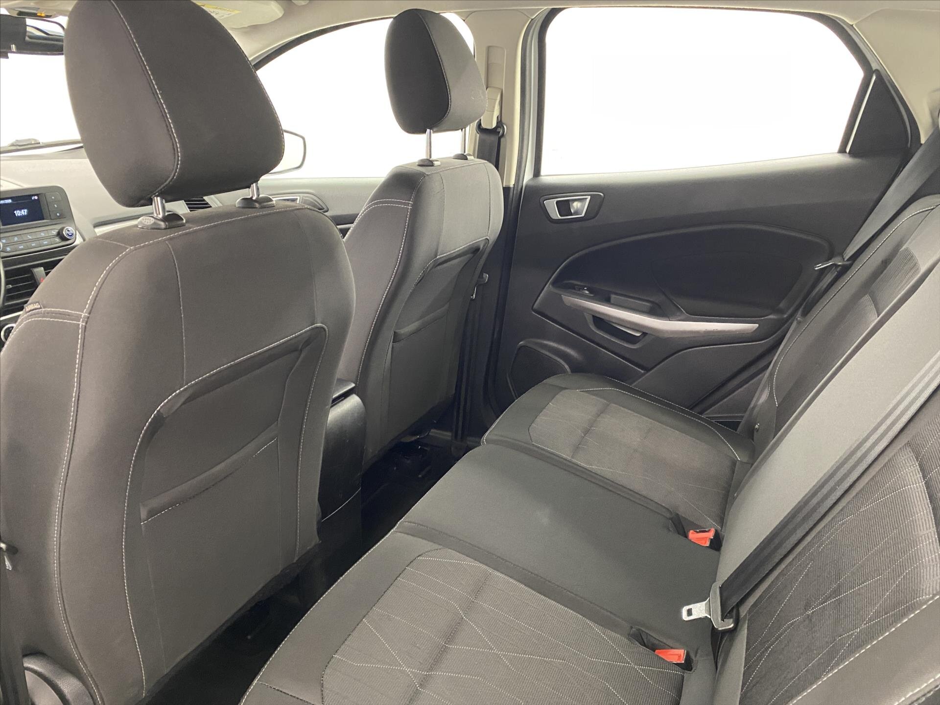 Ford EcoSport Hatchback 998,0 92 kw