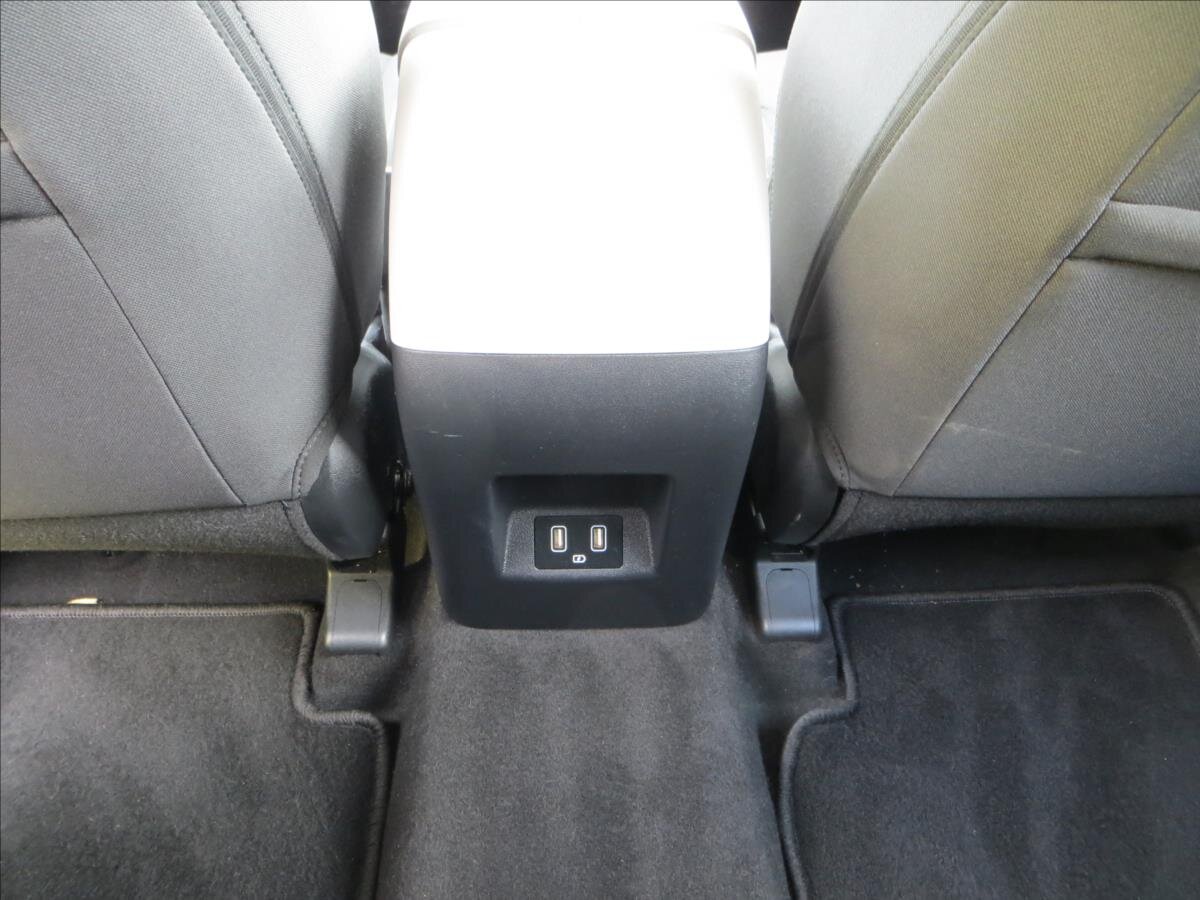 Hyundai Tucson SUV 1,6 l 110 kw