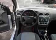 Ford Focus 13