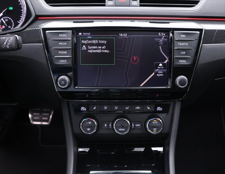 Škoda Superb Kombi 2,0 l 206 kw